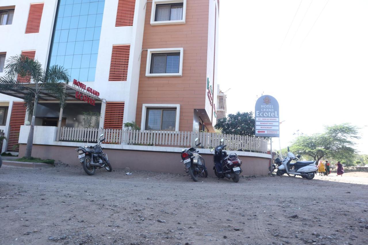 Hotel Grand Ecotel, Aurangabad Екстериор снимка